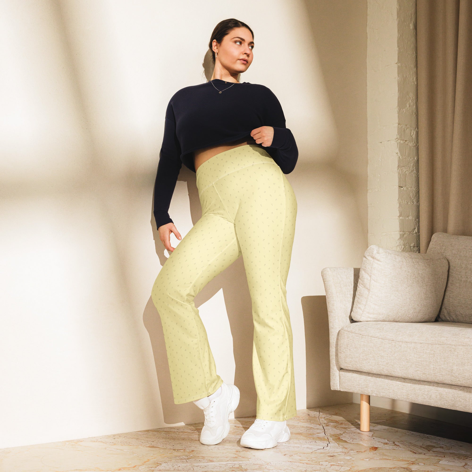 Lemon Drop Flare Leggings